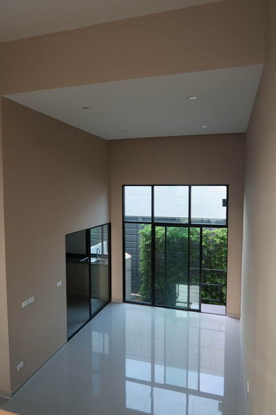 For RentTownhomePattanakan, Srinakarin : For Rent Bangkok Town House Arden Pattanakarn Phatthanakan Suan Luang BRE15905