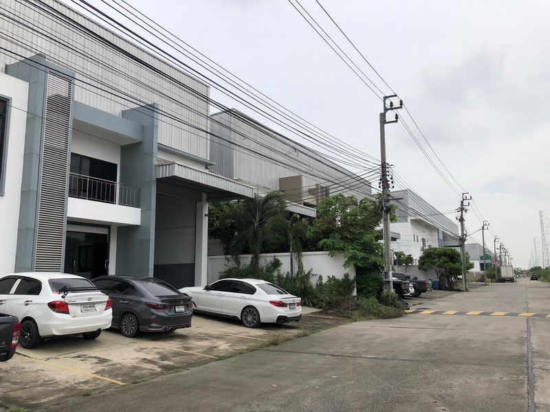 ให้เช่าโรงงานสมุทรปราการ สำโรง : For Rent Samut Prakan Factory Thepharak Road Bang Phli BRE16008