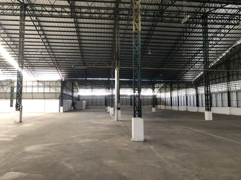 For RentWarehousePathum Thani,Rangsit, Thammasat : For Rent Pathum Thani Warehouse Rangsit Mueang Pathum Thani BRE15055