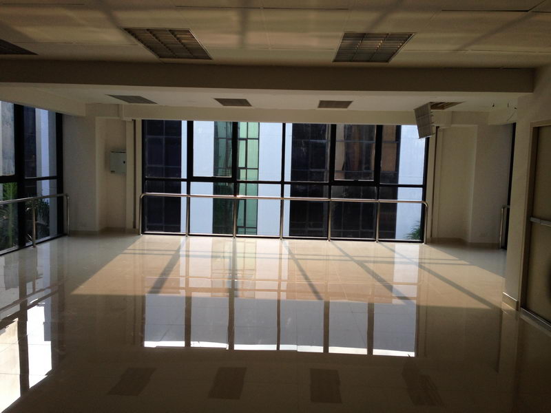 ให้เช่าสำนักงานลาดพร้าว101 แฮปปี้แลนด์ : For Rent Office Space Lat Phrao Road Bang Kapi BRE11107