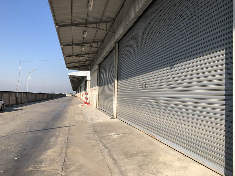 For RentWarehousePathum Thani,Rangsit, Thammasat : For Rent Pathum Thani Warehouse Lam Luk Ka BRE6305