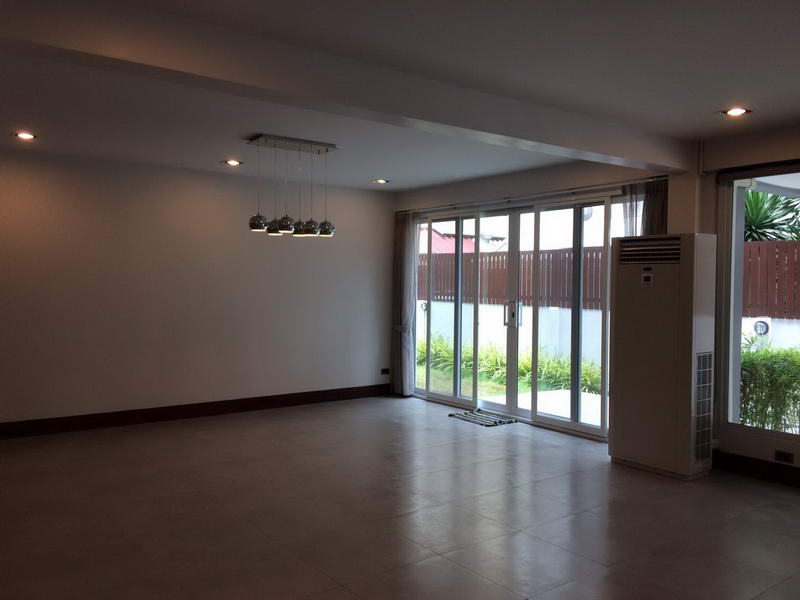 For RentHousePattanakan, Srinakarin : For Sale and Rent Single House Muban Panya Phatthanakan BTS On Nut Suan Luang BRE4672