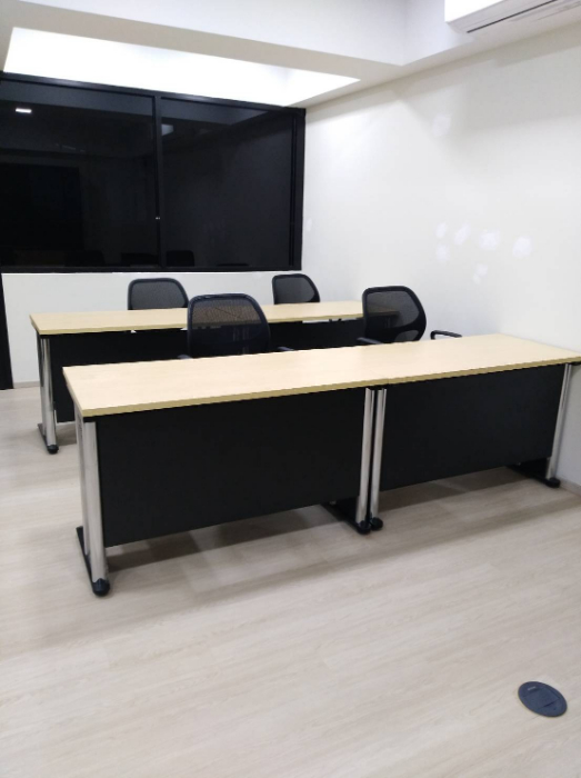 For RentOfficeKhlongtoei, Kluaynamthai : For Rent Office Sukhumvit 55 BTS Thong Lo Watthana BRE0791