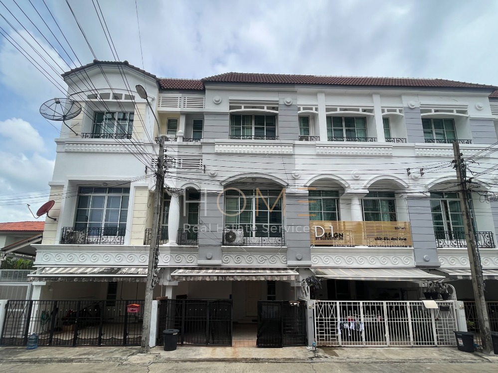 For SaleTownhomeYothinpattana,CDC : Townhome Baan Klang Muang Ladprao - Yothin Phatthana / 3 bedrooms (FOR SALE), Baan Klang Muang Ladprao - Yothin Phatthana / Townhome 3 Bedrooms (FOR SALE) RUK637