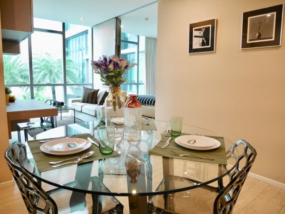 ให้เช่าคอนโดสุขุมวิท อโศก ทองหล่อ : Rent The Room Suhkumvit21 1bed 50sqm Fullyfurnish 36,000 permonth