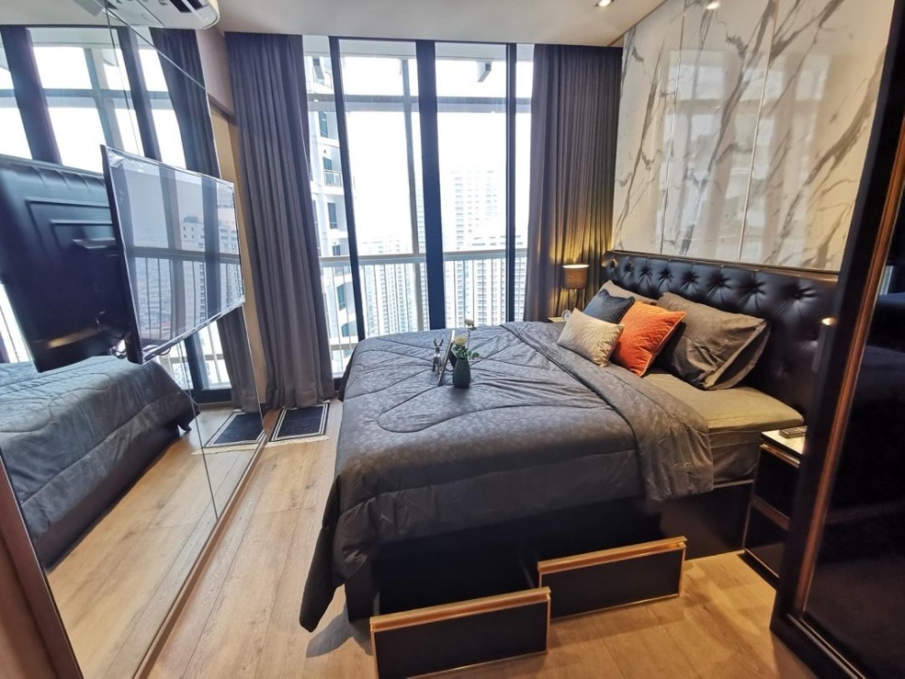 For RentCondoSukhumvit, Asoke, Thonglor : ★Park 24 ★ 30 sq m., 30th floor (1 bedroom), ★ near Bts Phrom Phong ★ Japanese town ★ near many department stores and shopping areas ★ complete electrical appliances ★