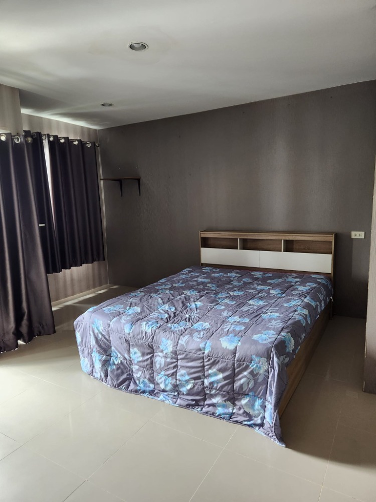 For SaleCondoRatchadapisek, Huaikwang, Suttisan : (Code S3862) Condo for sale, Boutique Ratchada, price 1.45 million baht, near MRT Sutthisan, The Street, Big C, Esplanade, Lotus, Central Rama 9, convenient travel, near shopping areas.