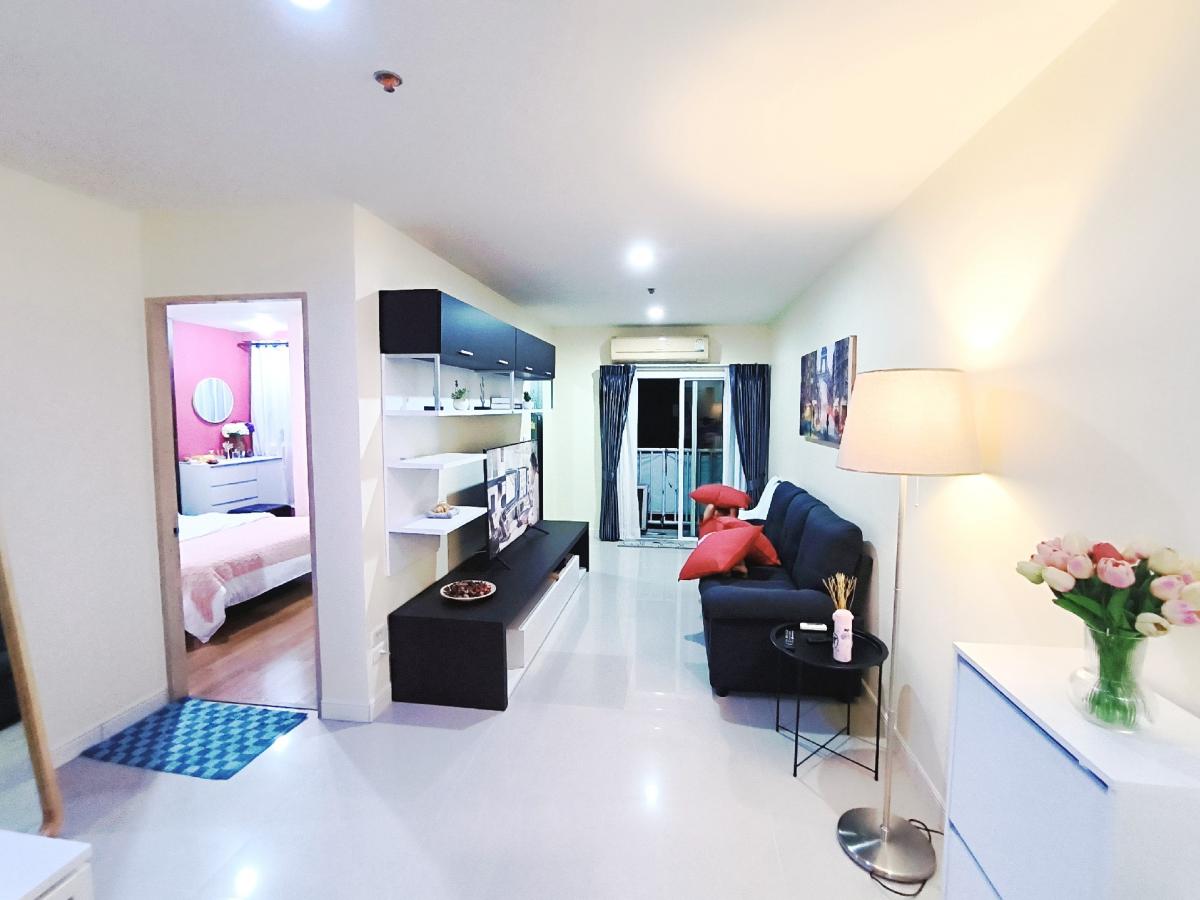 For SaleCondoThaphra, Talat Phlu, Wutthakat : 💥 Sell 1.69💥 Metro Park Sathorn, size 41 sqm. There is a separate kitchen. With furniture near BTS (Welcome to the broker)