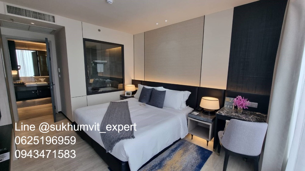 For RentCondoSukhumvit, Asoke, Thonglor : BTS Thonglor, luxury serviced apartment for rent, 1 bedroom, 1 bathroom, area 60 sq m, modern style.