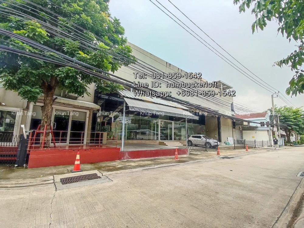 For RentShowroomAri,Anusaowaree : Showroom/ Business Space for rent in Ari area.