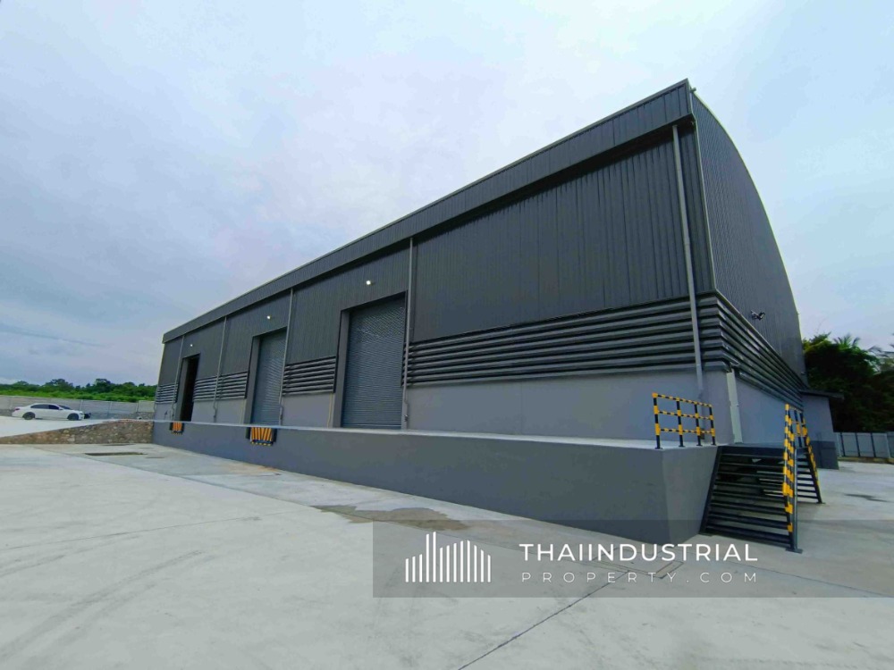 For RentFactoryPattaya, Bangsaen, Chonburi : Factory or Warehouse 2,000 sqm for SALE or RENT at Bo win, Si Racha, Chon Buri/ 泰国仓库/工厂，出租/出售 (Property ID: AT1192SR)