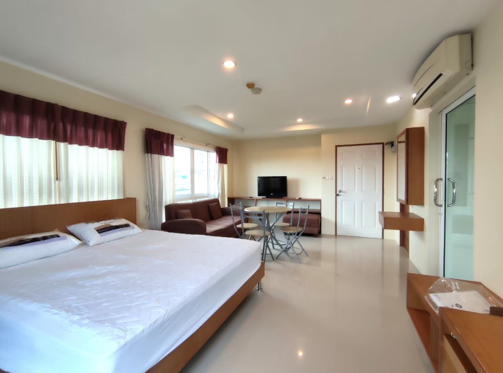 For SaleCondoPattaya, Bangsaen, Chonburi : Condo for sale, Mueang District, Chonburi