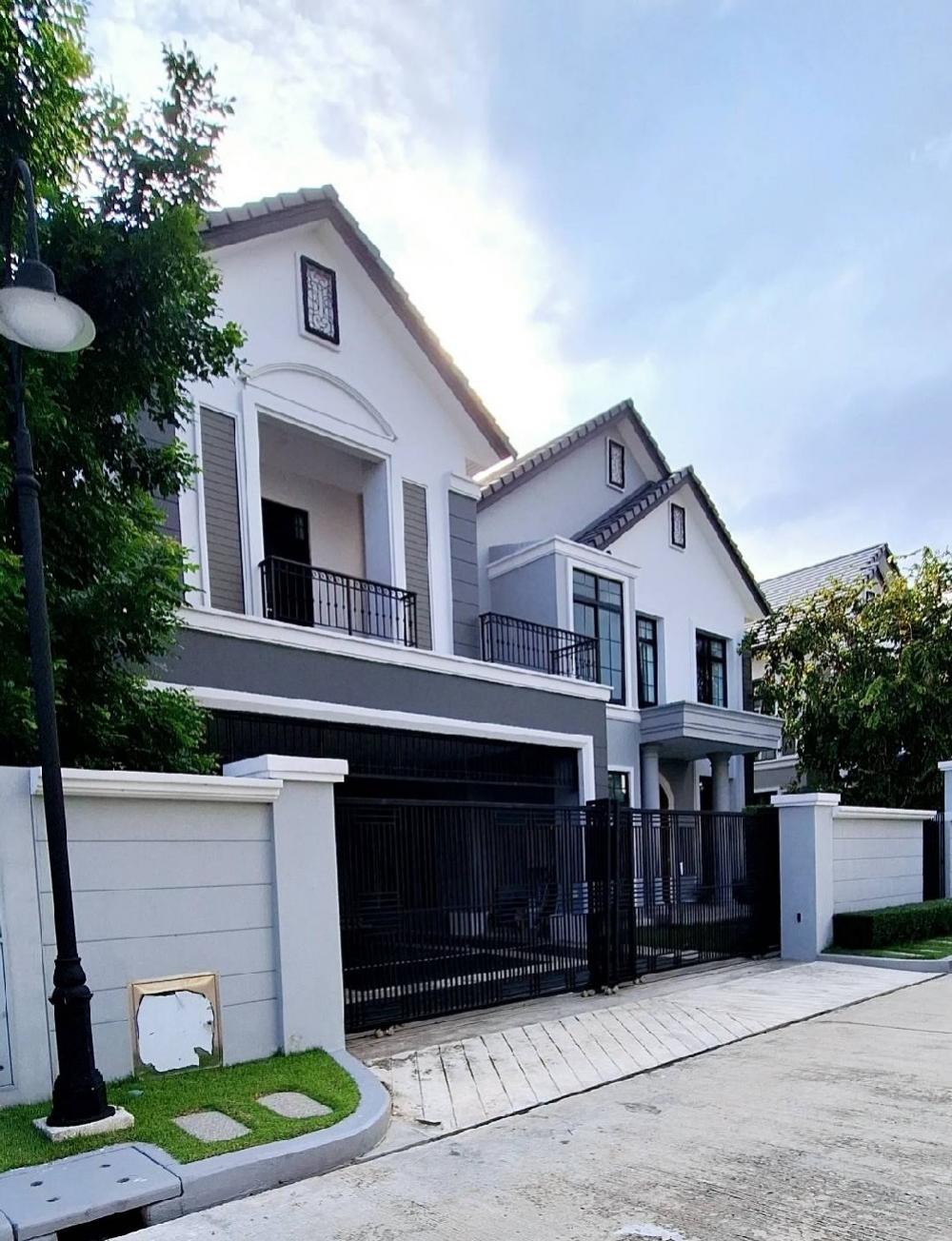 ให้เช่าบ้านพัฒนาการ ศรีนครินทร์ : ⛳ 2 storey house for rent, very beautiful, new house, never lived at The Pallazzo Srinakarin behind Paradise Mall