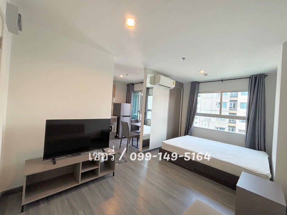 For RentCondoSamut Prakan,Samrong : LV091 For rent The Trust Condo @ BTS Erawan, next to Erawan BTS, very windy, fully furnished, full common area / Call 099-149-5164