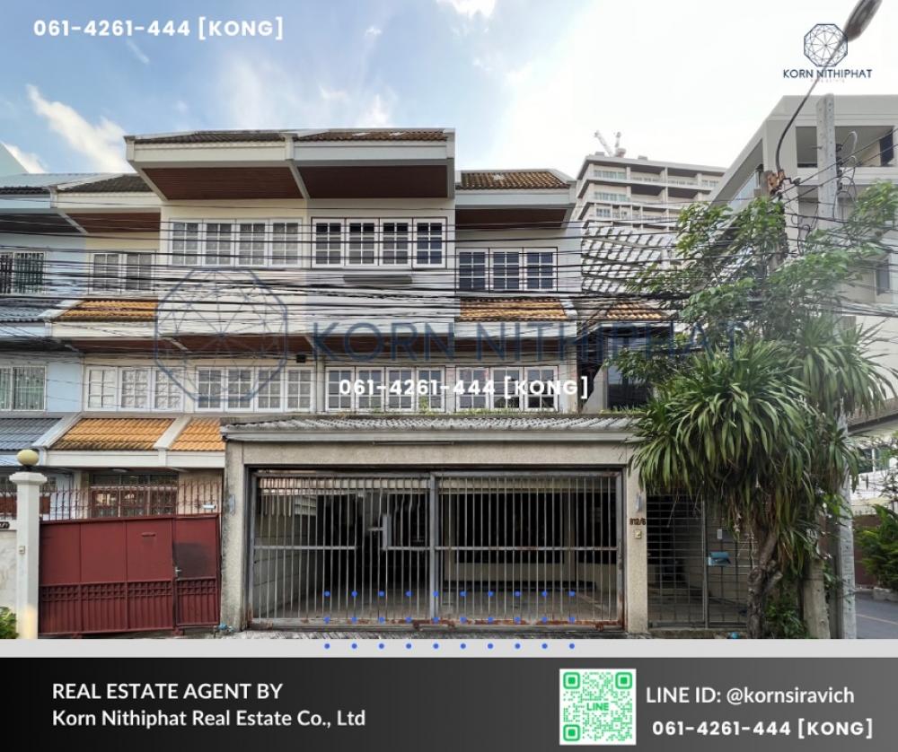 For RentShophouseSukhumvit, Asoke, Thonglor : For rent: Commercial building (corner building) Soi Thonglor - Ekkamai, parking for 3 cars, 6-9 rooms, suitable for spa / onsen / massage shop / Wellness / Hostel / Airbnb / Bar / Cannabis