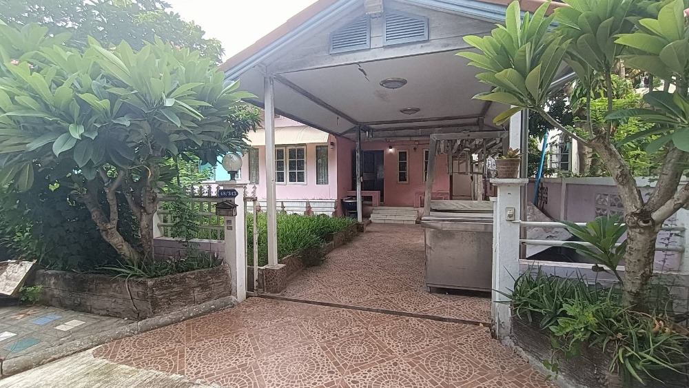 For SaleHouseNawamin, Ramindra : Single-storey detached house for sale, area 60 sq m., surrounded by area. Wongsakorn Village 5, Nong Rahaeng Road 4, Intersection 1