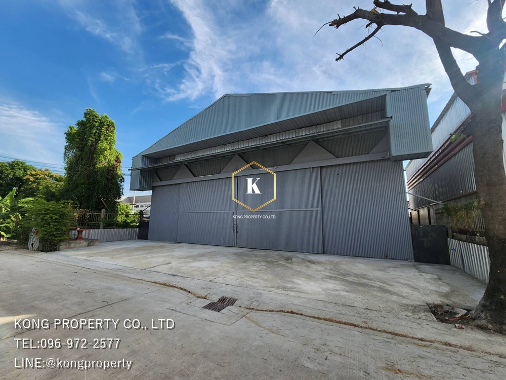 For RentWarehouseNawamin, Ramindra : Warehouse for rent, Watcharaphon Intersection, Ramindra, Bang Khen, Bangkok, size 500 sq m.