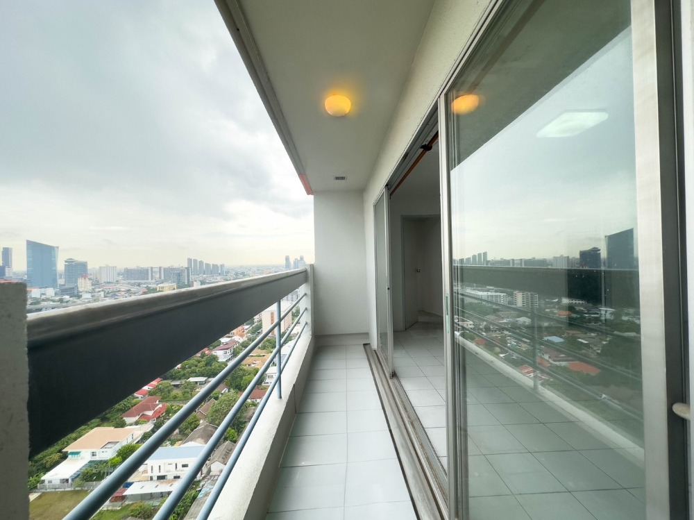 For SaleCondoBangna, Bearing, Lasalle : New Bangna Residence @ BTS Sukhumvit 124 square meters