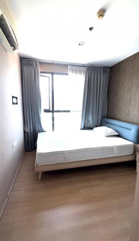 For SaleCondoChaengwatana, Muangthong : (Code S3887) Condo for sale the base Chaengwattana, price 1.75 million baht, near BTS Wat Phra Si Mahathat, Red Line Lak Si, Government Center, Big C, Lotus, IMPACT. Muang Thong Thani, The Avenue, convenient travel, close to shopping.