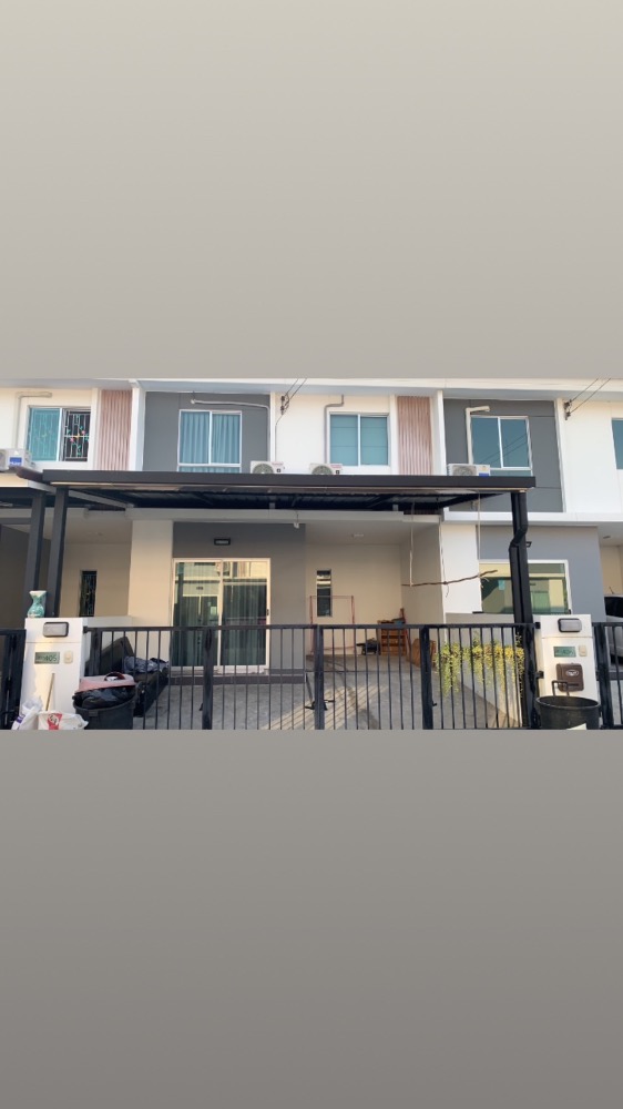 For SaleTownhousePathum Thani,Rangsit, Thammasat : Baan Pruksa 116 Rangsit-Thanyaburi for sale, townhome, 3 bedrooms, 2 bathrooms, size 17.4 sq m. Transfer fee is half each.