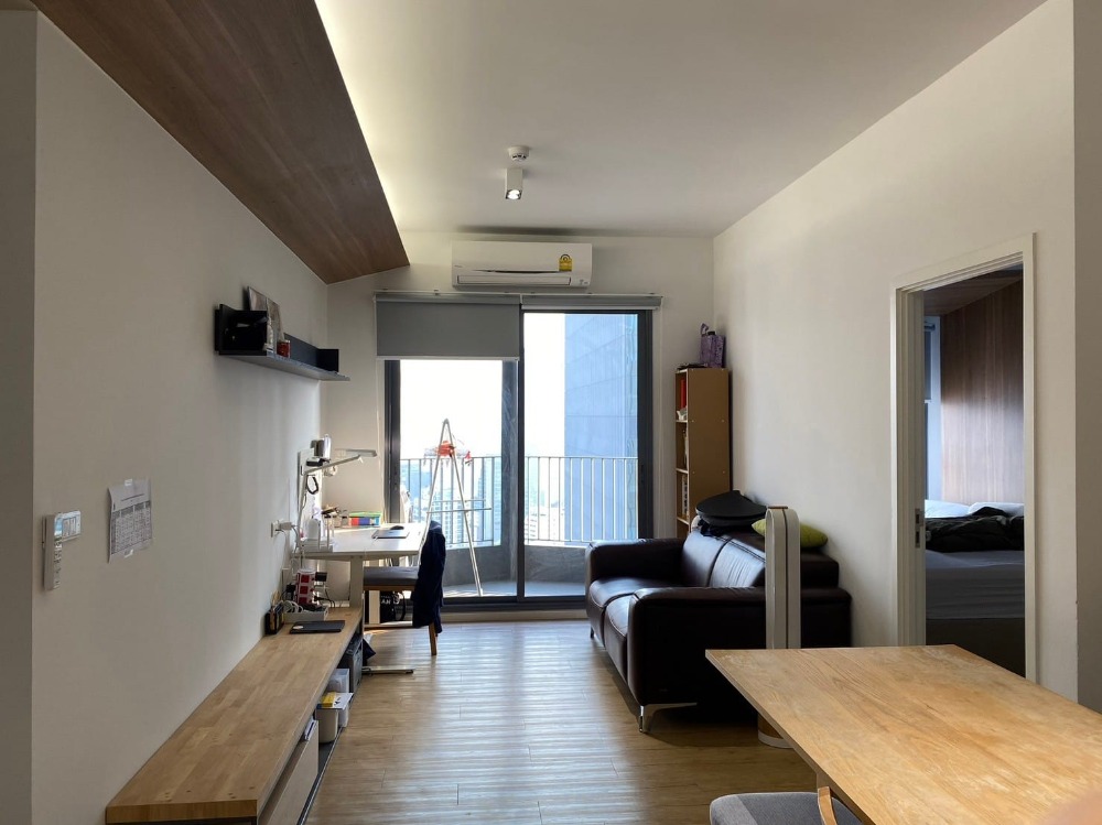 ขายคอนโดสยาม จุฬา สามย่าน : Triple Y Residence / 2 Bedrooms (SALE WITH TENANT), ทริปเปิ้ล วาย เรสซิเด้นซ์ / 2 ห้องนอน (ขายพร้อมผู้เช่า) DO040