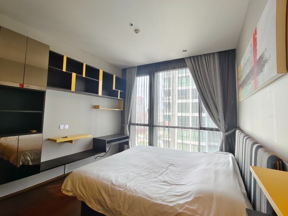 For SaleCondoSukhumvit, Asoke, Thonglor : 折扣100万，公寓Thonglor位置 , Discount 1 million Quattro by Sansiri (FOR SALE) good price Quattro Thonglor by Sansiri, Luxury Class condo.