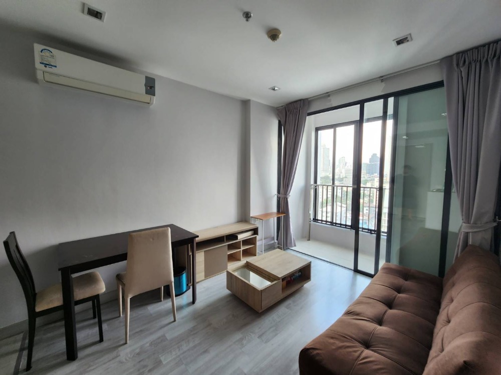 ขายคอนโดวงเวียนใหญ่ เจริญนคร : Ideo Sathorn - Taksin / 1 Bedroom (SALE WITH TENENT), ไอดีโอ สาทร - ตากสิน / 1 ห้องนอน (ขายพร้อมผู้เช่า) DO087