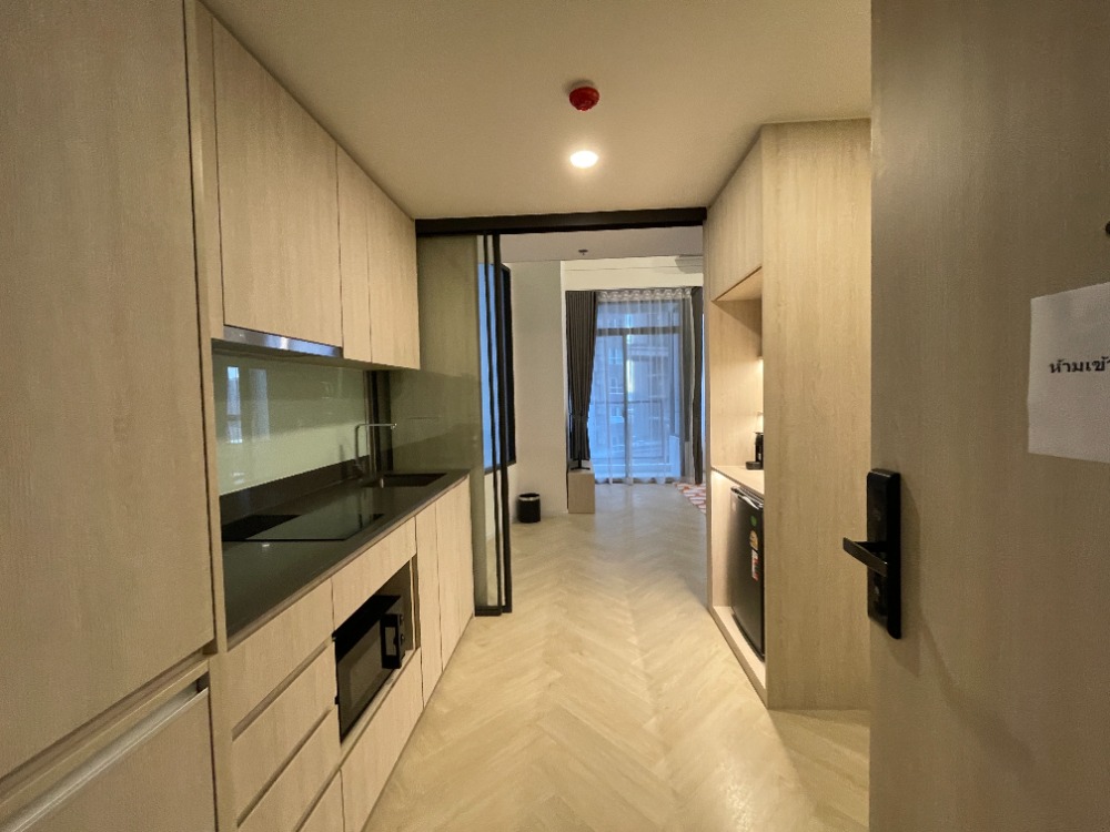 For SaleCondoRama9, Petchburi, RCA : For sale, luxury condo, large mixed use, Siamese Rama 9, 15th floor, usable area 39 sq m., 1 bedroom, 1 bathroom, near MRT, MRTA station and near Si Rat Expressway, with Siamese Technology innovation that combines all modern functions.