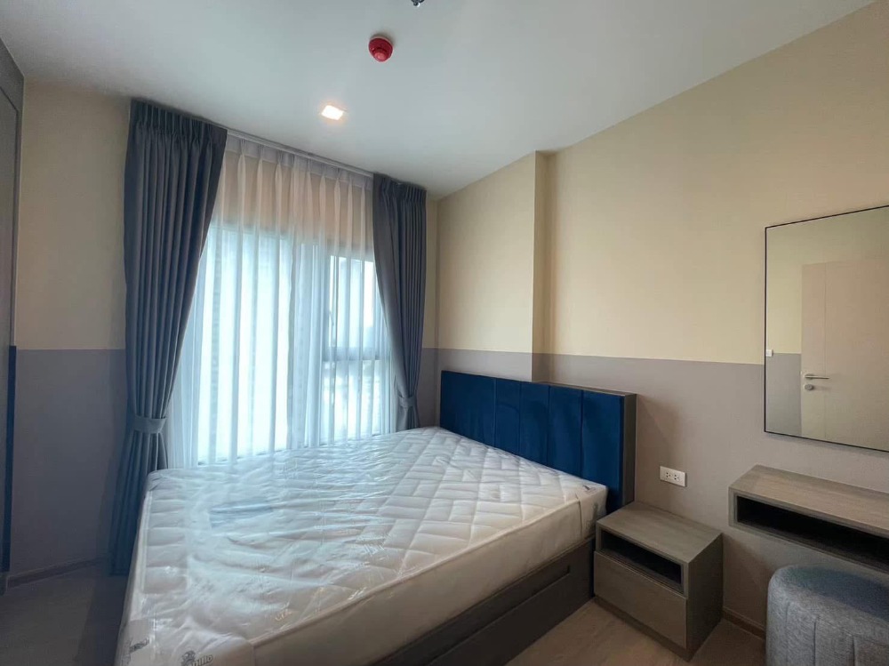 For RentCondoRama9, Petchburi, RCA : ★ The Base Petchaburi-Thonglor ★ 33 sq m., 20th floor (1 bedroom, 1 bathroom), ★ near Thonglor Pier, only 550 m., near MRT Phetchaburi, only 5 minutes, is a station connected to ARL Makkasan and connected to Asoke Pier,