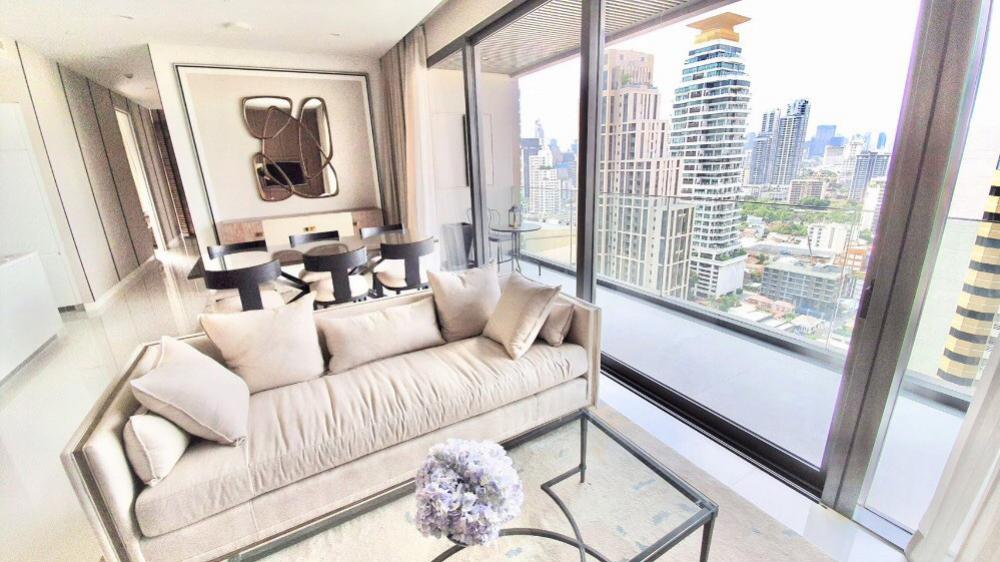 ให้เช่าคอนโดสุขุมวิท อโศก ทองหล่อ : Rental : Vittorio Sukhumvit 39 , 2 Bed 3 Bath , 127 Sq.m , 20+th Floor