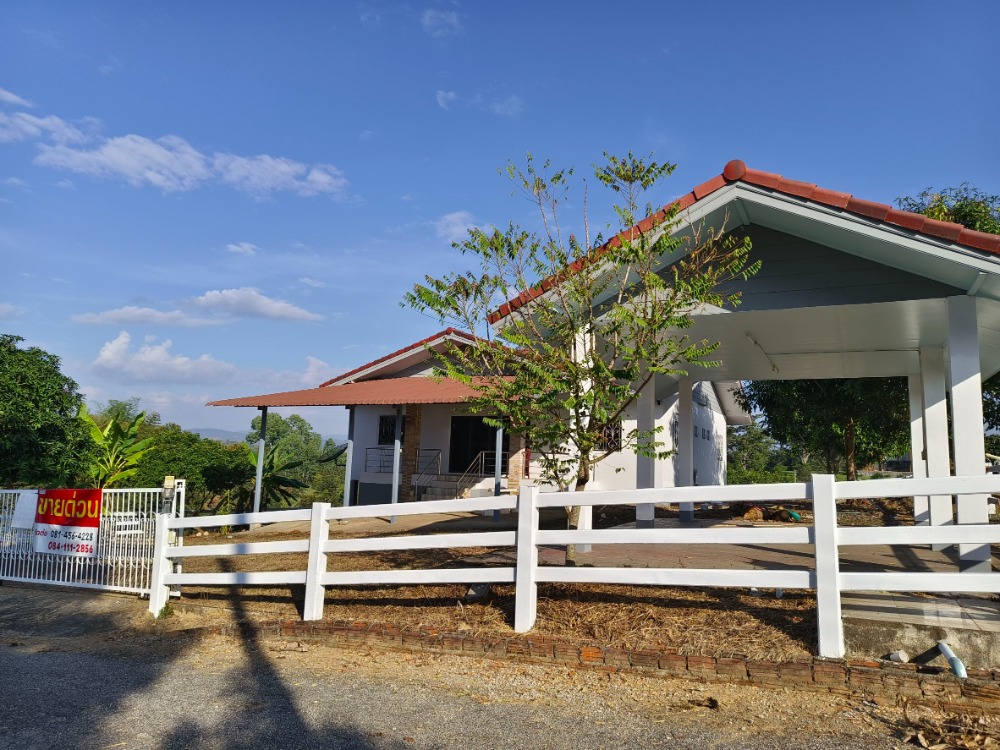 For SaleHouseChiang Rai : Single house for sale, 260 sq.w., on a hill with a 360-degree mountain view, near Chuifong Tea Plantation, Mae Chan District, Chiang Rai Province (no flooding)