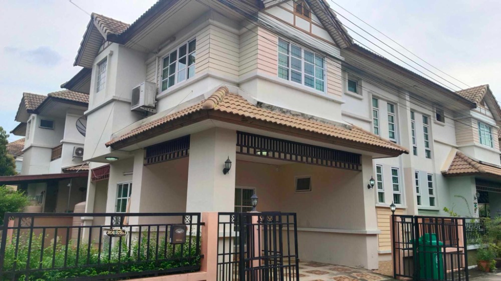 For RentHouseVipawadee, Don Mueang, Lak Si : Single house near Rangsit University and Don Mueang Airport, 3 bedrooms, 3 bathrooms, fully furnished and ready to move in