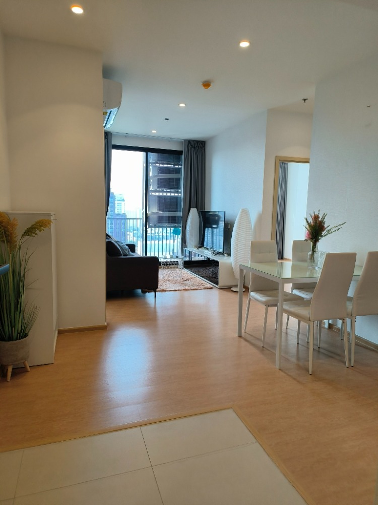 For RentCondoSukhumvit, Asoke, Thonglor : Pet friendly, Maru Ekkamai. heigh floor, nice decoration, lower price