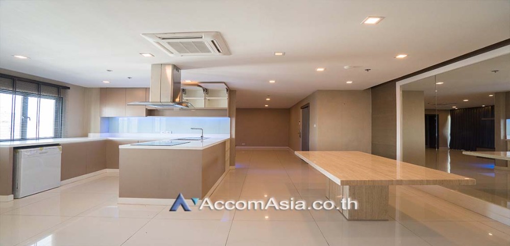 ขายคอนโดสุขุมวิท อโศก ทองหล่อ : 🔼 AccomA🔽 2 Beds Condominium for Sale in Sukhumvit, Bangkok at Top View Tower