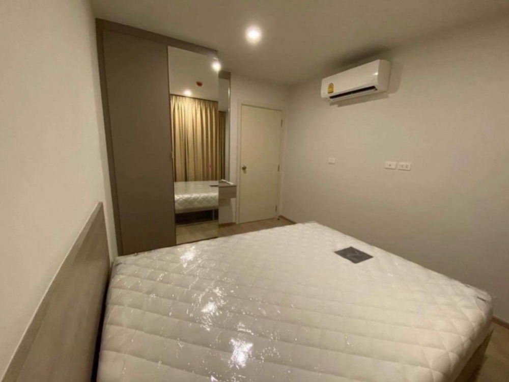 ให้เช่าคอนโดเกษตรศาสตร์ รัชโยธิน : Elio Del Mossพหลโยธิน :32 ตร.ม ชั้น 4(ONE BEDROOM)★ มีรถตู้คอนโดรับส่ง ม.เกษตร 10 บาท/รอบ★ที่จอดรถยนต์ฟรี 1 คัน★บริการรถกอล์ฟ รับส่ง BTS สถานีเสนานิคม