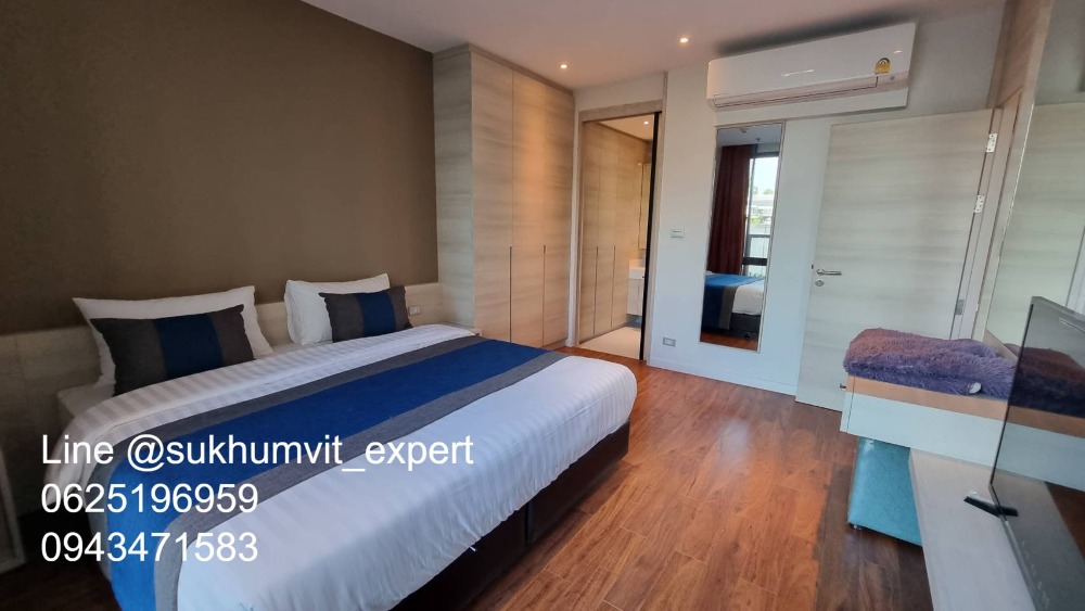 For RentCondoSukhumvit, Asoke, Thonglor : Pet friendly BTS Thonglor for rent, luxury apartment New room, never lived in, 2 bedrooms, 2 bathrooms, good price, has a swimming pool.