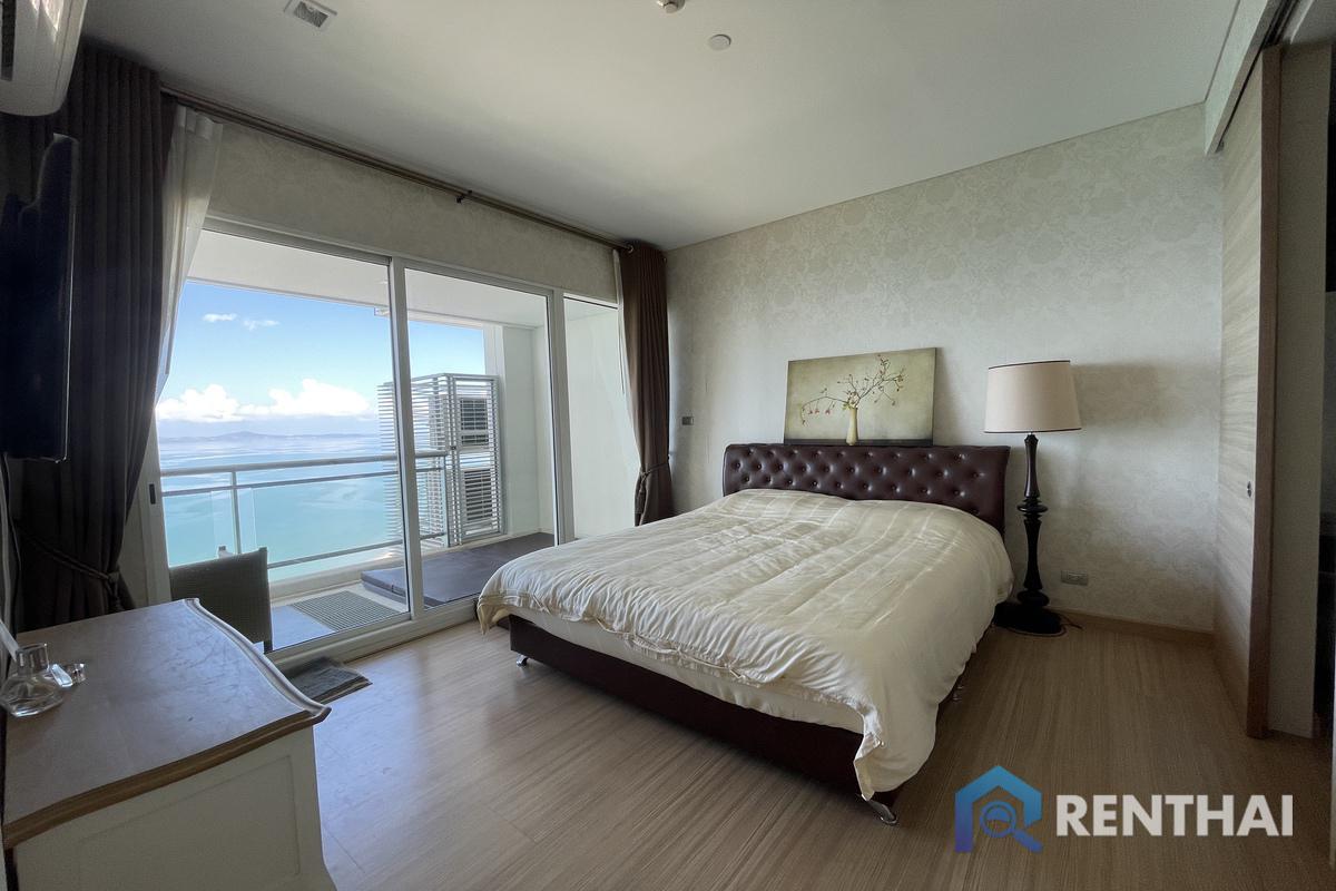 For SaleCondoPattaya, Bangsaen, Chonburi : Hot sale Beach font condominium Jomtien beach