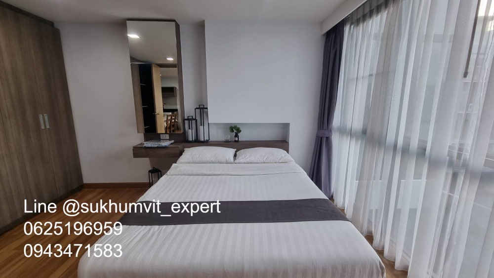 For RentSukhumvit, Asoke, Thonglor : BTS Thonglor for rent, luxury apartment, 1 bedroom, 1 bathroom  , wide area 50 sq m, good price, decorated in modern style, has a swimming pool