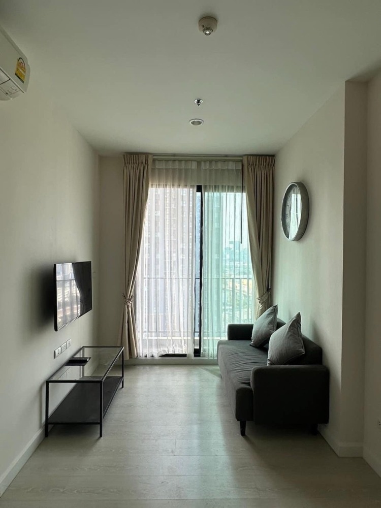 For RentCondoRama9, Petchburi, RCA : Condo The Niche Pride Thonglor-Phetchaburi ★1 bedroom 1 bathroom size 31 sq m. 21th floor (one bedroom)★ complete electrical appliances ★ Near the Si Rat Expressway★ Near MRT Phetchaburi Station, only 5 minutes ★Near Air