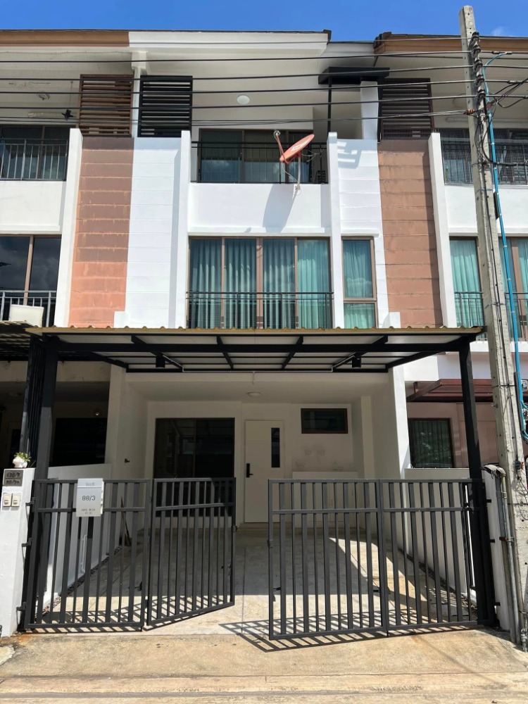 For RentTownhomeOnnut, Udomsuk : 🔐#TM2311_009🔐🗓️ Available and ready to move in on 1 Jan. 25🗓️𝐅𝐨𝐫 𝐑𝐞𝐧𝐭 ( 170 sq. m. )🔥🔥 For rent, 3-storey townhouse, Soi Sukhumvit 97/1