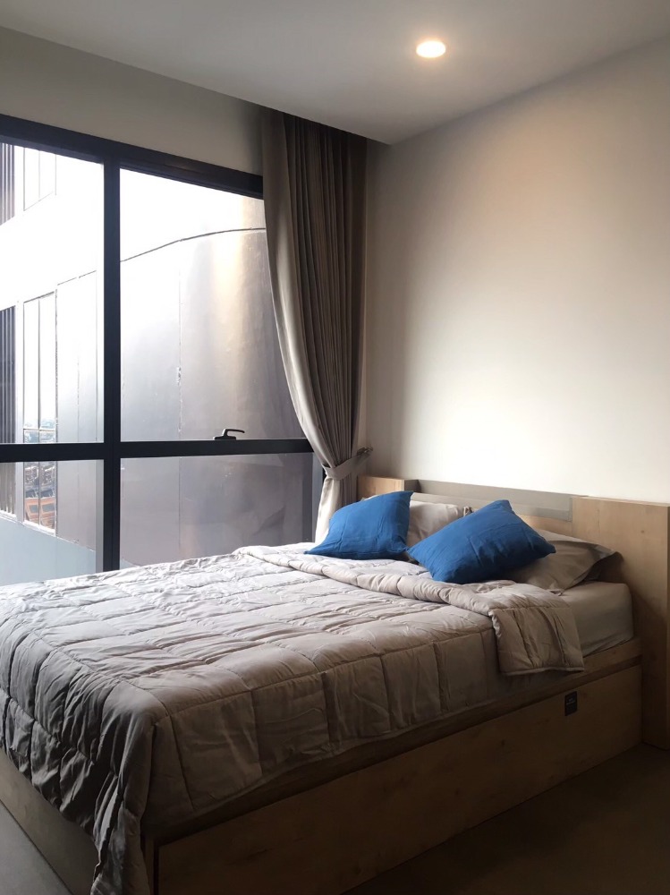 For RentCondoSiam Paragon ,Chulalongkorn,Samyan : ★ Ashton Chula-Silom ★26 sq m., 15th floor (one bedroom , one bathroom), ★ near Mrt Samyan and Bts Saladaeng ★ opposite Chamchuri Square ★ many amenities ★ Complete electrical appliances