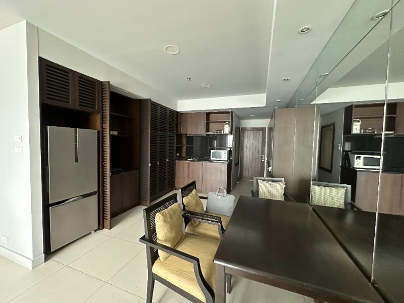 For RentCondoSilom, Saladaeng, Bangrak : For Rent Silom Grand Terrace 1 Bedroom 1 Bathroom 77 sqm