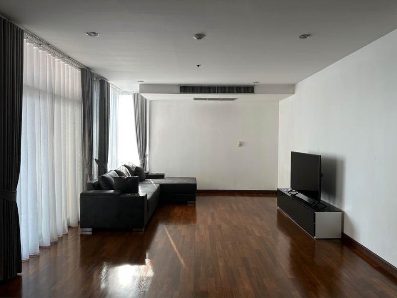 For RentCondoWitthayu, Chidlom, Langsuan, Ploenchit : For Rent Grand Langsuan 3 Bedroom 2 Bathroom 145 sqm