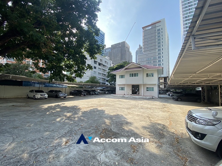 ให้เช่าบ้านสาทร นราธิวาส : Home Office, Office | 5 Bedrooms House for Rent in Sathorn, Bangkok near BTS Saint Louis (AA35123)