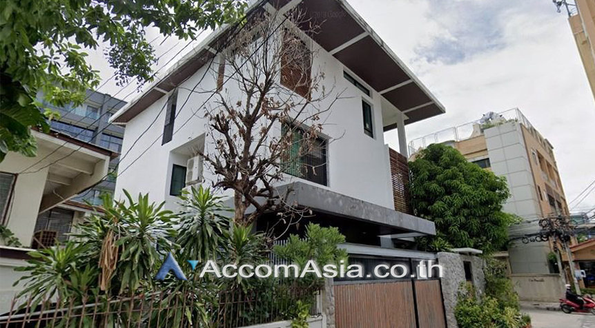 For RentHouseSathorn, Narathiwat : 🔼🔽 AccomA 6 Bedrooms House for Sale and Rent in Sathorn BTS Surasak (AA25179)