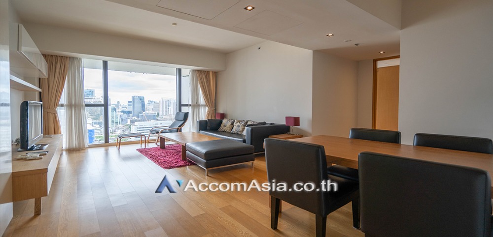 For RentCondoSathorn, Narathiwat : 🔼🔽 AccomA 2 Beds Condominium for Rent in Sathorn, BTS Chong Nonsi - MRT Lumphini at The Met Sathorn