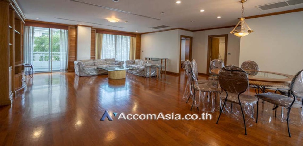 ให้เช่าคอนโดสาทร นราธิวาส : 🔼🔽 AccomA Pet friendly 2 Beds Apartment for Rent in Sathorn, BTS Chong Nonsi at Classic Contemporary Style