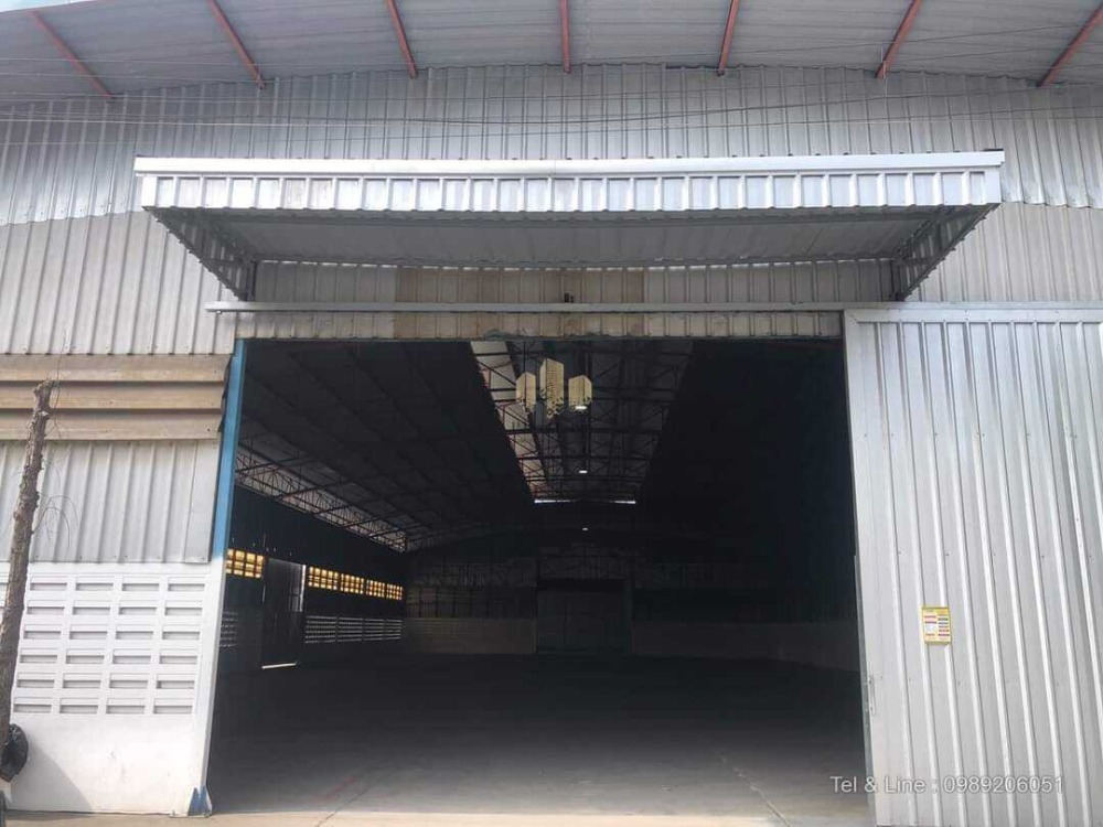 For RentWarehouseChaengwatana, Muangthong : Warehouse/office for rent Near Chaiyaphruek Road, Bang Khu Wat Subdistrict, Mueang Pathum Thani District, Pathum Thani, area 1,566 sq m.