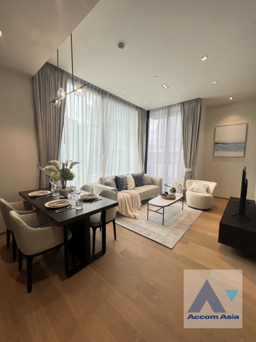 For RentCondoWitthayu, Chidlom, Langsuan, Ploenchit : 🔼🔽 AccomA 2 Beds Condominium for Rent in Ploenchit, BTS Chitlom at 28 Chidlom