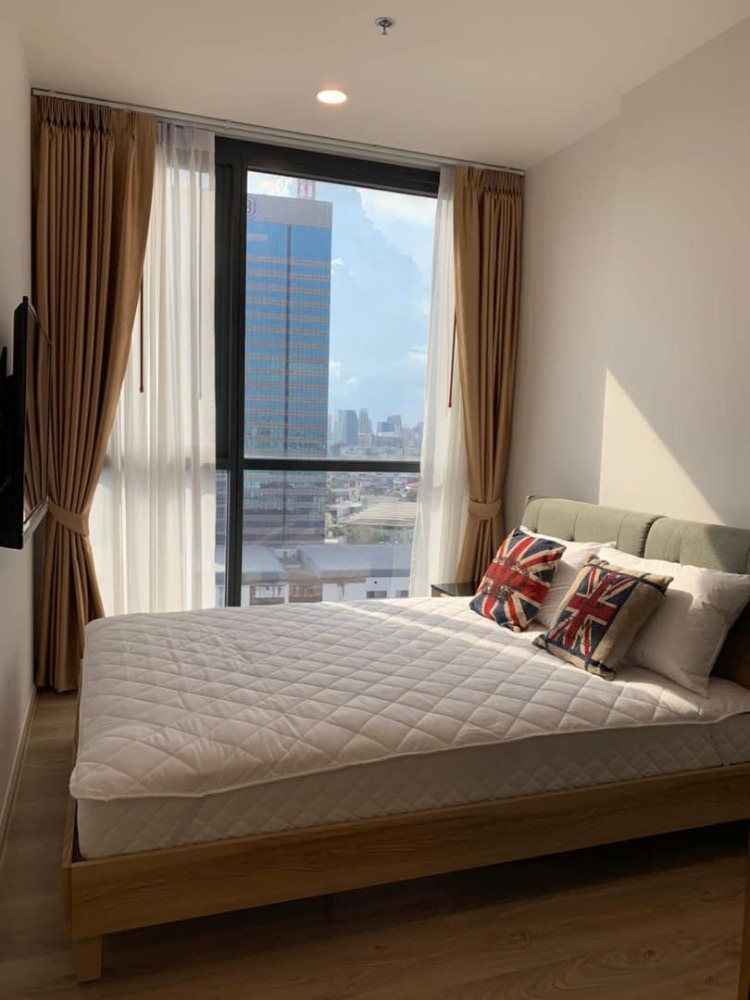 For RentCondoSukhumvit, Asoke, Thonglor : Oka- Huas♦ Size 27 sq m, 24th floor ♦ 1 bedroom, 1bathroom, near BTS Thonglor ♦ Beautiful built-in, fully furnished, ready to move in, very new room ♦ Convenient transportation